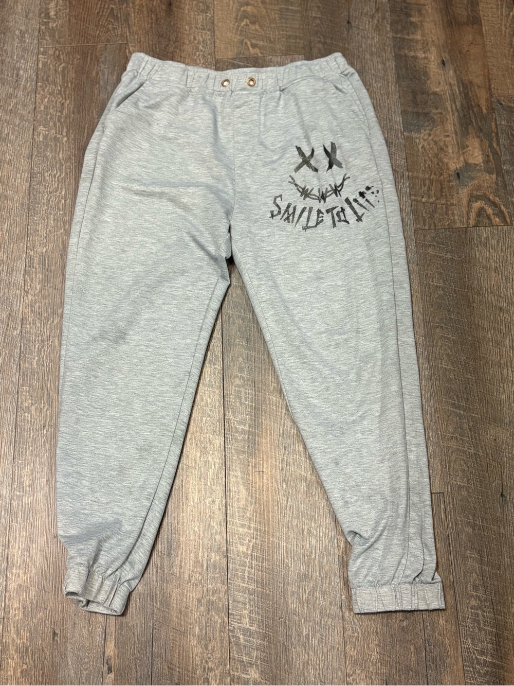 SHEIN Light Gray Graphic Kids Joggers
